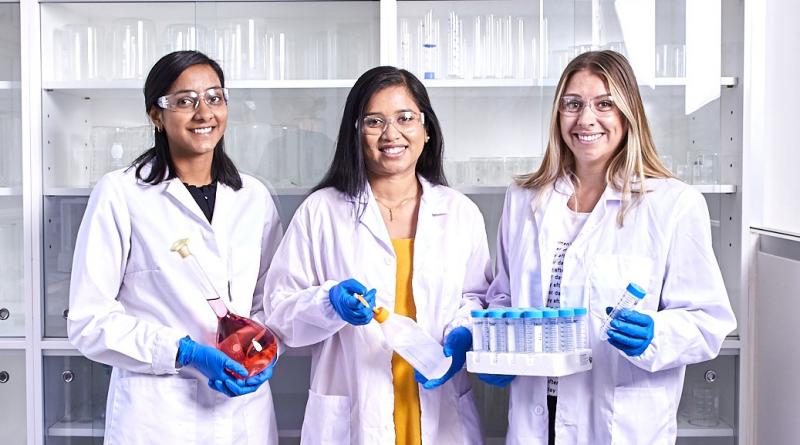 Madhura Manohar in the lab_0